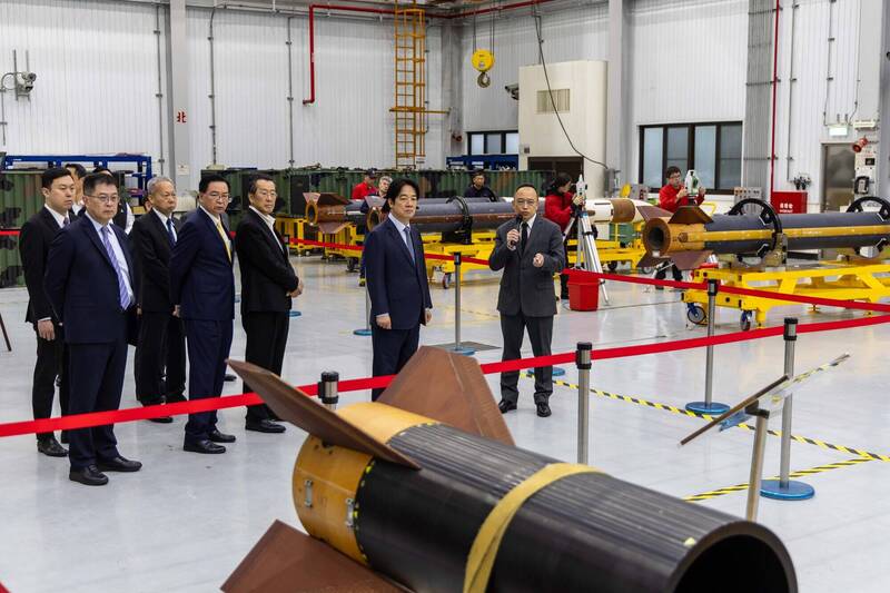 賴清德視導中科院聽取「台灣之盾」簡報 要求強化國防韌性