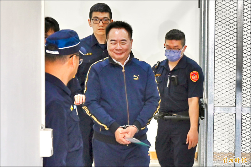 三中案唯一有罪》侵吞2.8億 蔡正元入監服刑