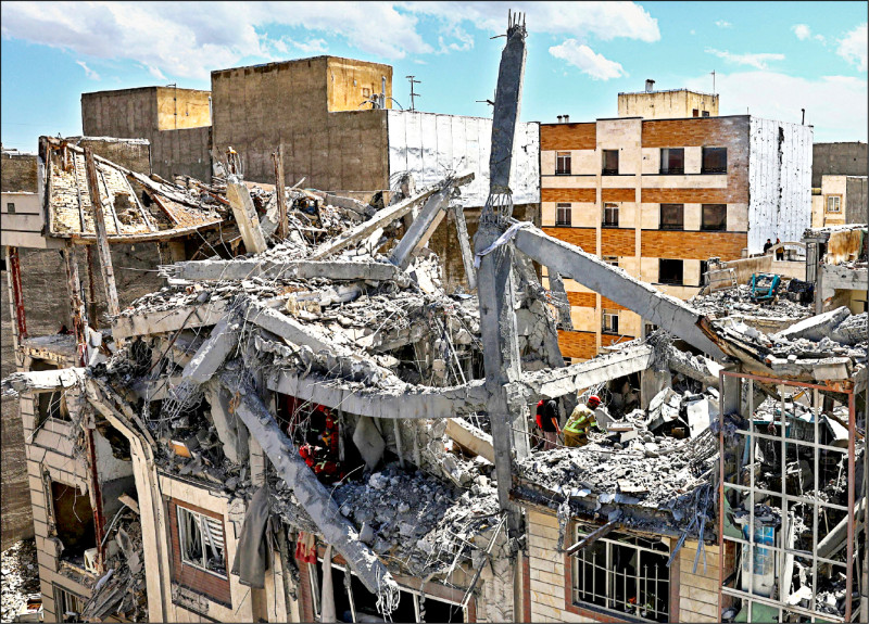 美擬增兵一萬 伊嗆百萬部隊備戰