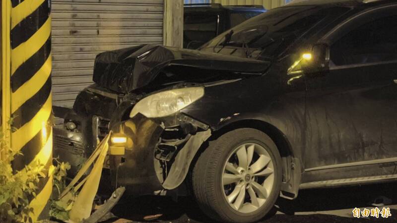 毒駕狂飆自撞電桿!花蓮男車內起獲「喪屍菸彈」送辦