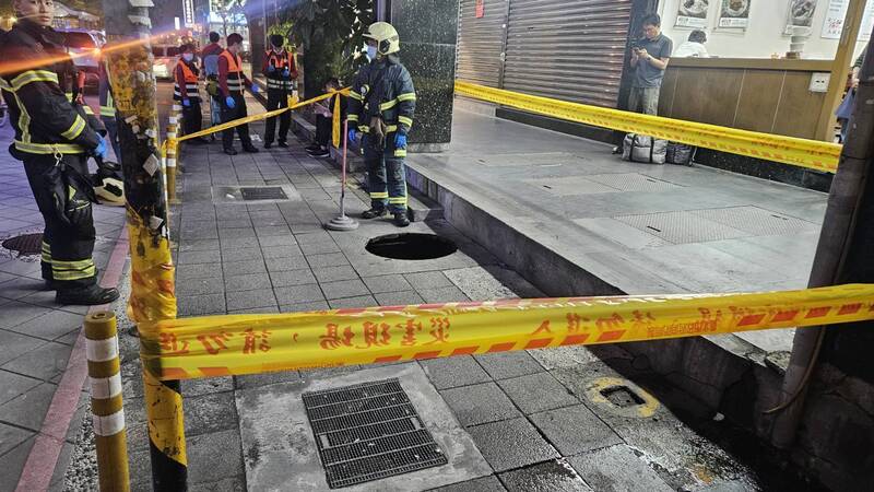 北市忠孝東路四段人孔蓋脫落 母子倆踩空摔進洞擦傷