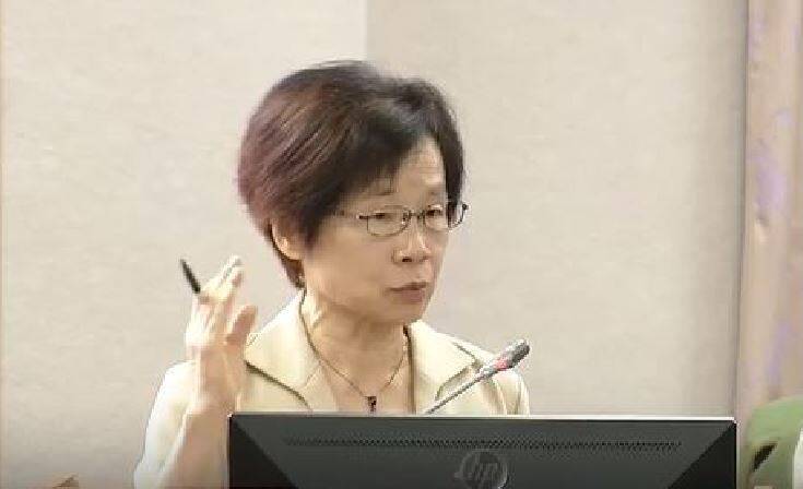 暴走女掌摑律師公會理事長未逮捕挨轟 司法院秘書長道歉、坦承疏失