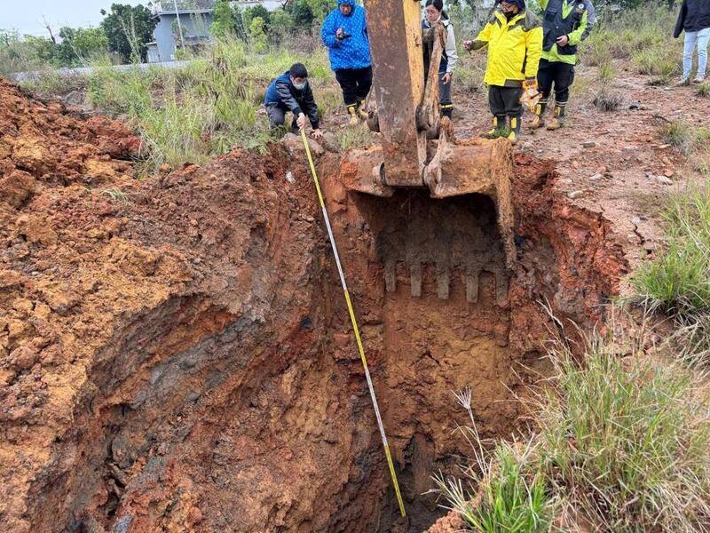 逾6萬立方米營建廢土偷倒桃園埤塘 狠賺1800萬暴利9人起訴