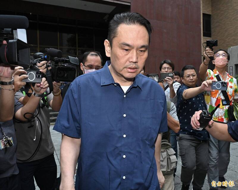 陳重文涉施壓北市動物園「自肥」50萬標案 律師酸:連大便都不放過