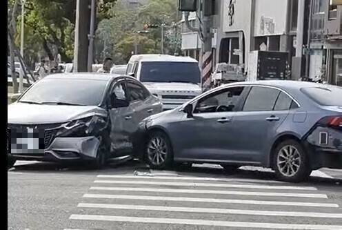 高雄街頭「碰碰車」逆轉 「被害人」7萬交保後再被檢方聲押