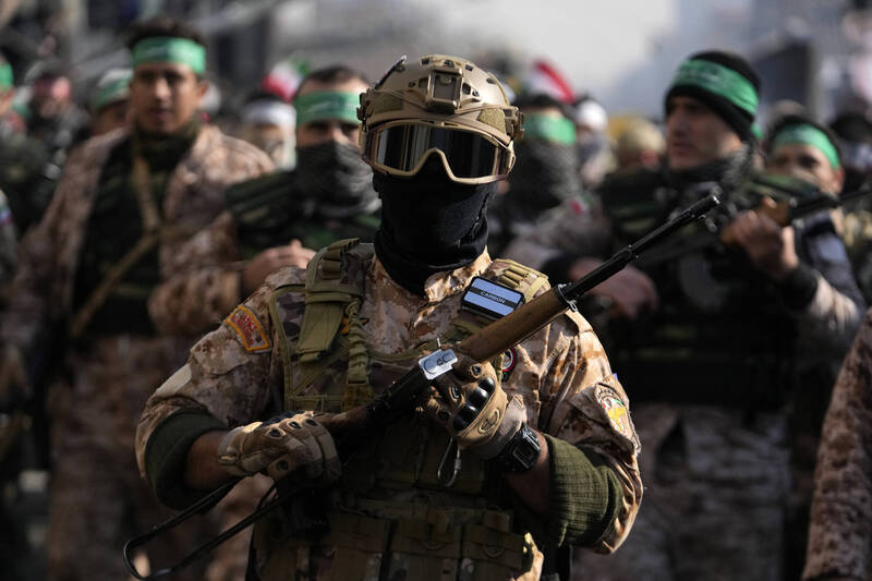 掌握逾半經濟命脈! 伊朗「軍事--宗教複合體」 成政權最佳保護傘