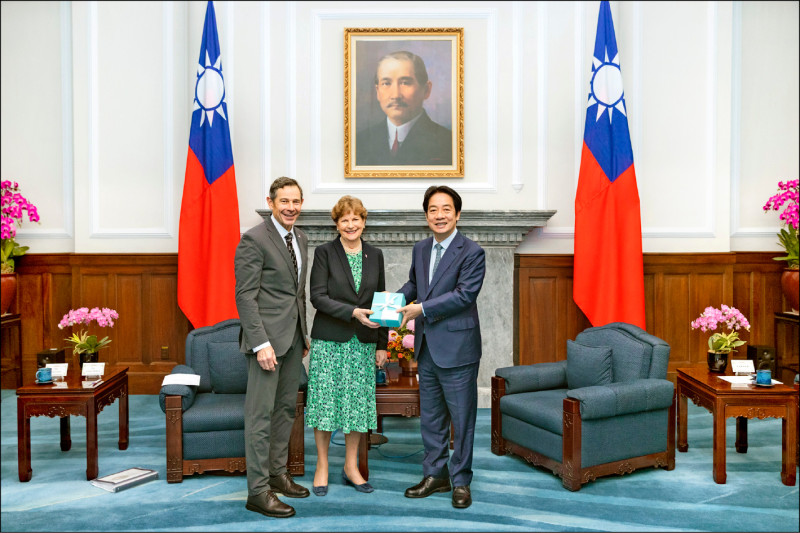 賴接見美國參議員訪團:國防預算遭延宕 自我防衛決心不變