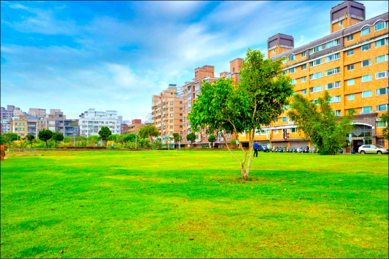 桃園區首個公保地解編重劃案 動土