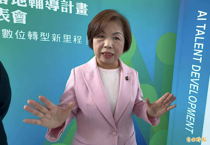 江啟臣出戰台中對決何欣純 楊瓊瓔強調團結一致