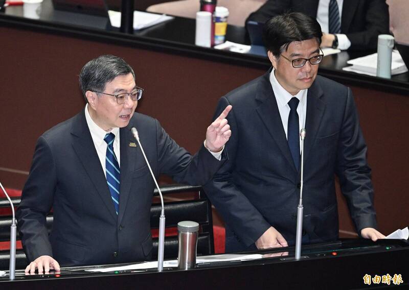 卓榮泰：帶著「一中」、「九二」帽子訪中 談判注定對台不利