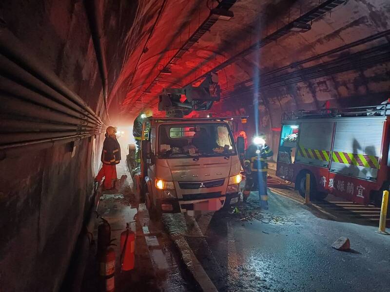 蘇花公路新澳隧道火燒車封路撲滅 恢復雙向通行