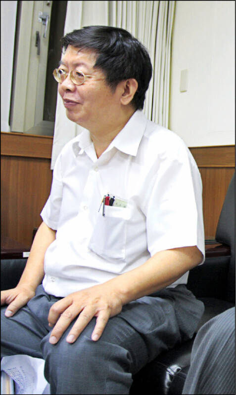 曾勾結貪檢「水哥」 名律師黃振銘又涉侵占案