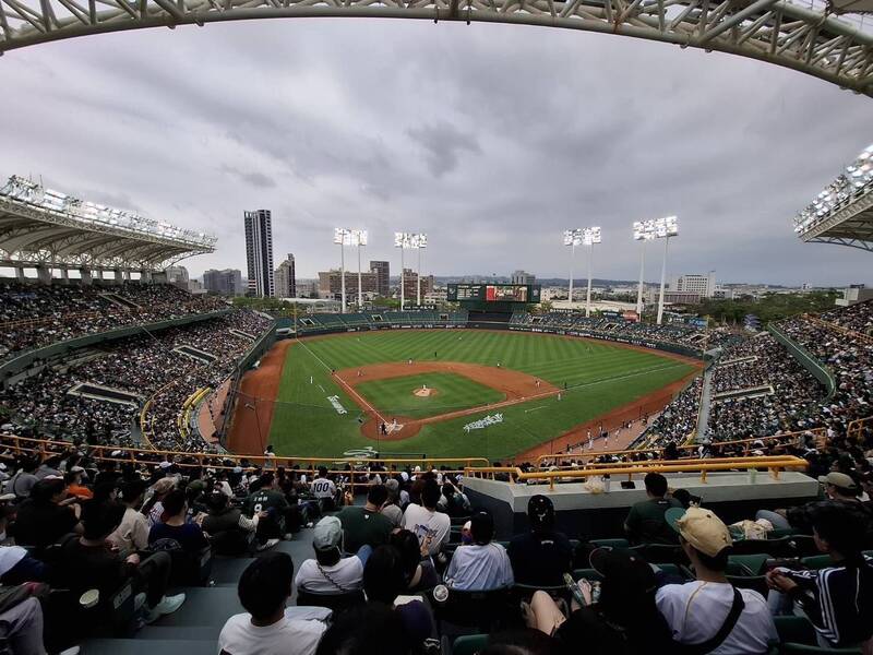 澄清湖棒球場。（市府提供）