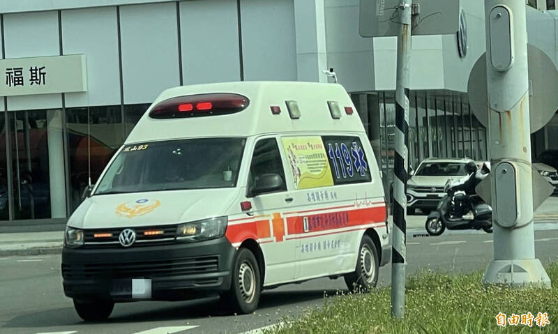 獨家》高雄3救護車遭偷掛追蹤器 警方火速破案逮殯葬兼差男