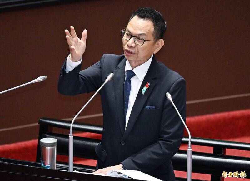 挺韓國瑜「朝野各退一步」 陳清龍：賴清德、卓榮泰莫再當家鬧事