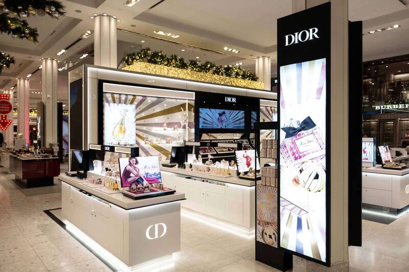 女稱男友說「用專櫃化妝品是浪費」 網齊喊：是妳浪費青春在窮男身上