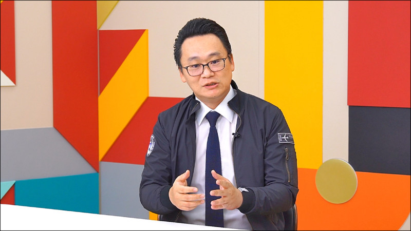 官我什麼事》華航總經理陳漢銘：豪華經濟艙 25-40歲客群變多