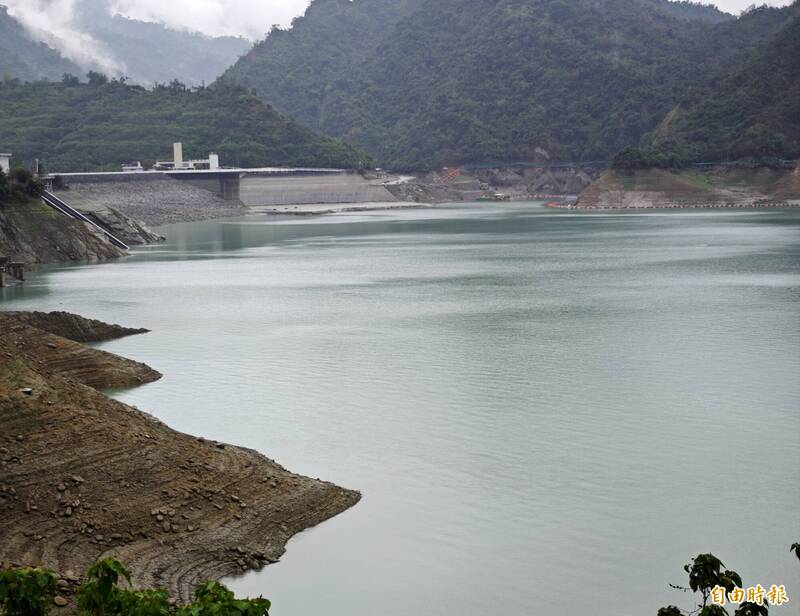 曾文水庫上游雖有降雨，但水情僅小進補。（記者吳俊鋒攝）