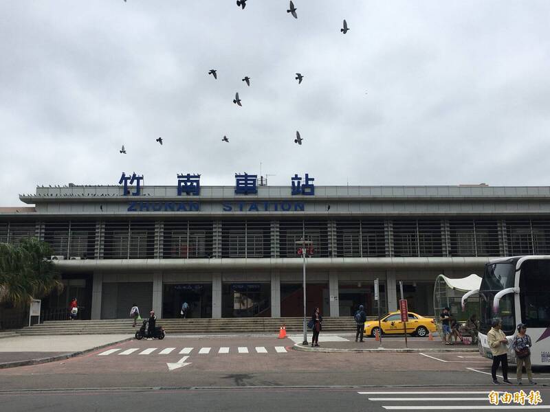 豪大雨侵襲!台鐵竹南-苗栗單線雙向行車 橫山-九讚頭暫時不通