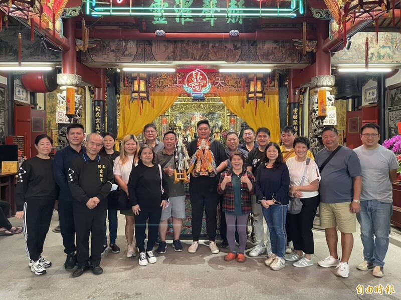 神與人牽引跨海交流 台南上帝公爺分靈新加坡