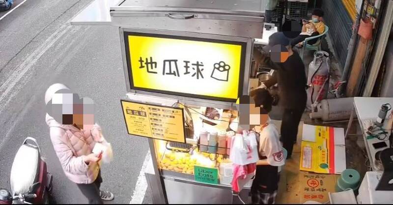 專騙新手!竹南賣地瓜球遇上「藏錢姐」老闆底線被踩報警PO網