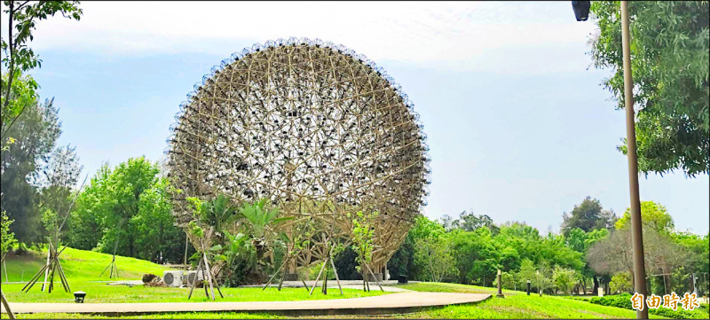 台中花博7千萬機械花 7年未再開花