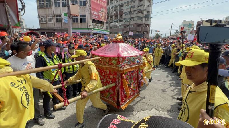 白沙屯媽祖16日抵北港 雲林備戰推8回收站及粉紅超跑「環保車」