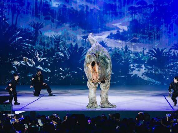 高雄恐龍酷樂園落幕 4天人潮破百萬擠爆衛武營