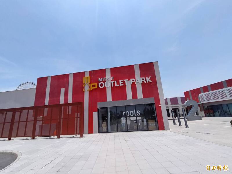 詐騙新招！ 全程不露面遙控放錢 女子二度赴三井OUTLET送錢 112萬元飛了