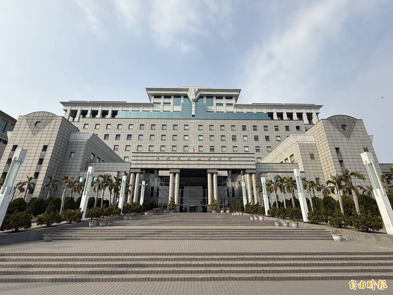 獨家》發網文控老闆公司內偷吃遭提告 法官認可受公評判老闆敗訴