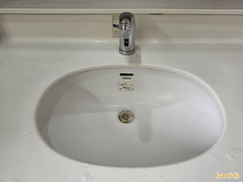 高雄3區多里4/16停水11至15小時 影響4萬戶用水