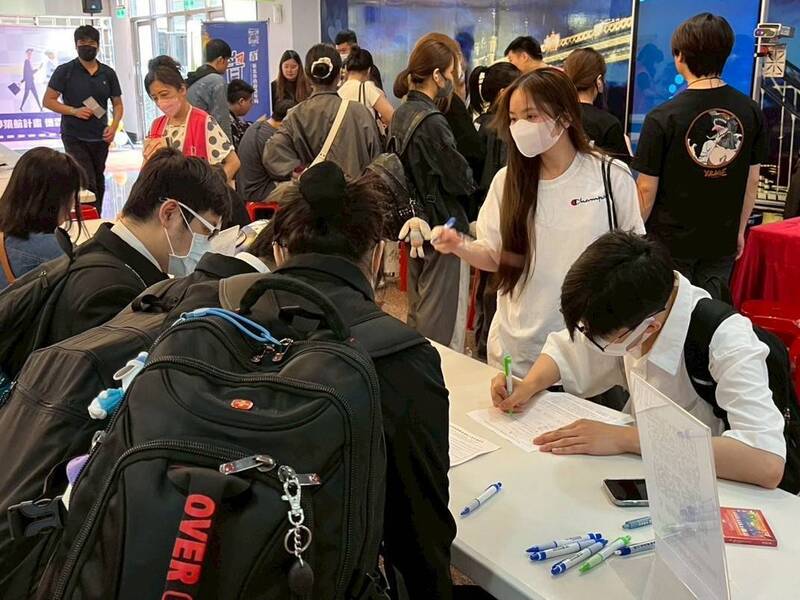 畢業即就業! 新北6場校園就業博覽會接力開跑