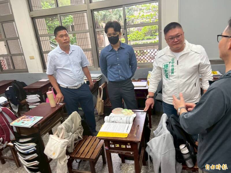 議員施志昌協助大甲高中爭取汰換課桌椅 提升學習環境品質