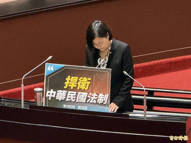 卓榮泰拒絕備詢!韓國瑜突宣布「休息」 李貞秀看傻了