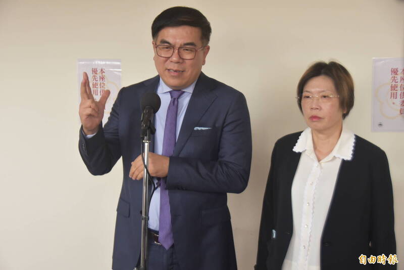 中東戰爭致油價漲、塑膠缺 彭啓明:推「袋袋箱傳」已收集數萬二手袋