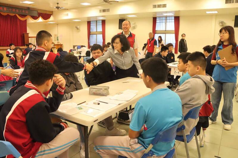 大秀職人魂！苗栗570名國中生拚技藝 奪獎可申請免試升學