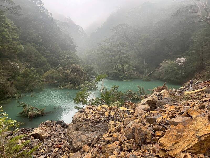 合歡溪上游形成堰塞湖 林業署呼籲民眾勿進入合歡溪溪床及崩塌區域