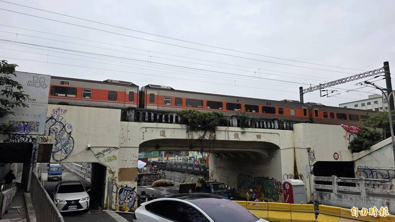 連老台南人也未必知道 壽陸橋「神秘三角」引探尋