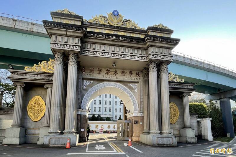 取槍不慎竟提前扣板機 警專生實彈射擊課誤擊左手