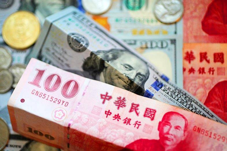 《TAIPEI TIMES》Foreign investors post large net fund outflows