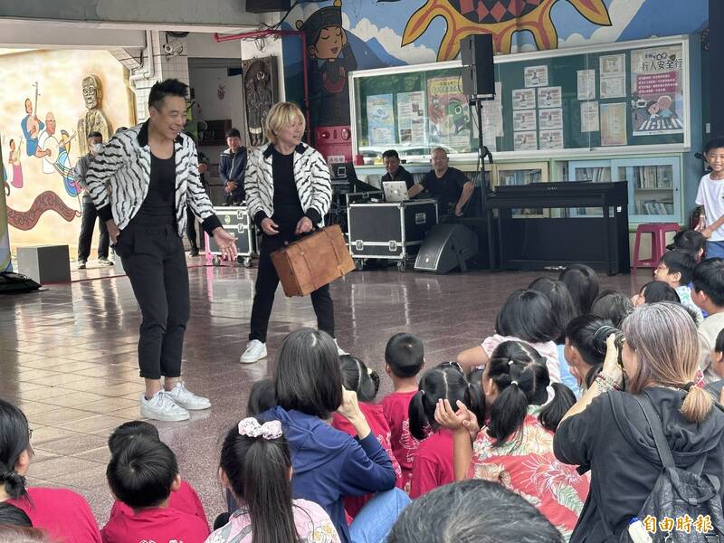 奧運級劇團空降國境之南!滿州國小「小星星創藝節」精彩