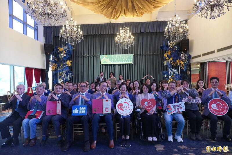 綠家扶輪社 完成新北30弱勢戶公益修繕