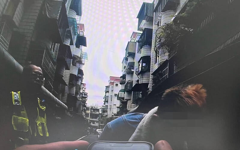 桃園專勤隊會同警方查緝 移工爬出窗外攀牆逃逸仍被逮