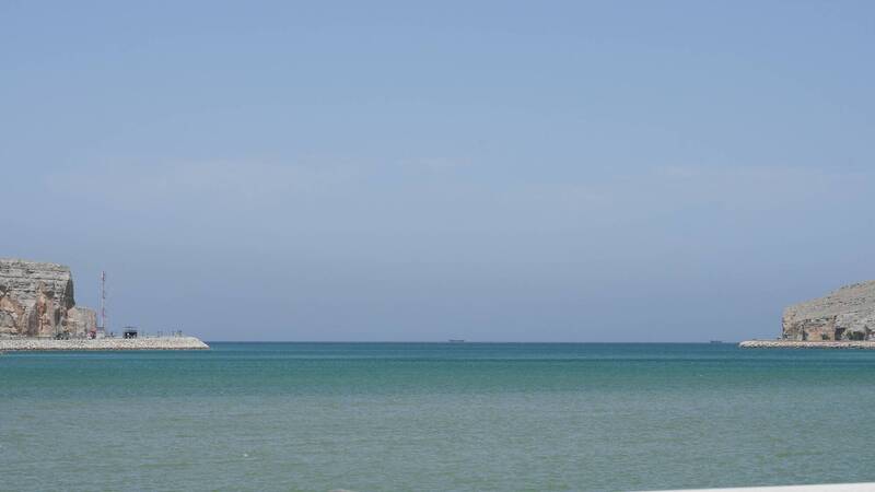 以色列狠炸黎巴嫩 伊朗再度封鎖荷姆茲海峽