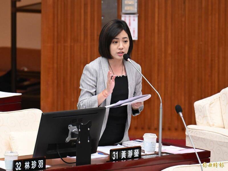 質疑民進黨性平部影射民眾黨女性「像禮物」 黃瀞瑩批「綠權壓迫」