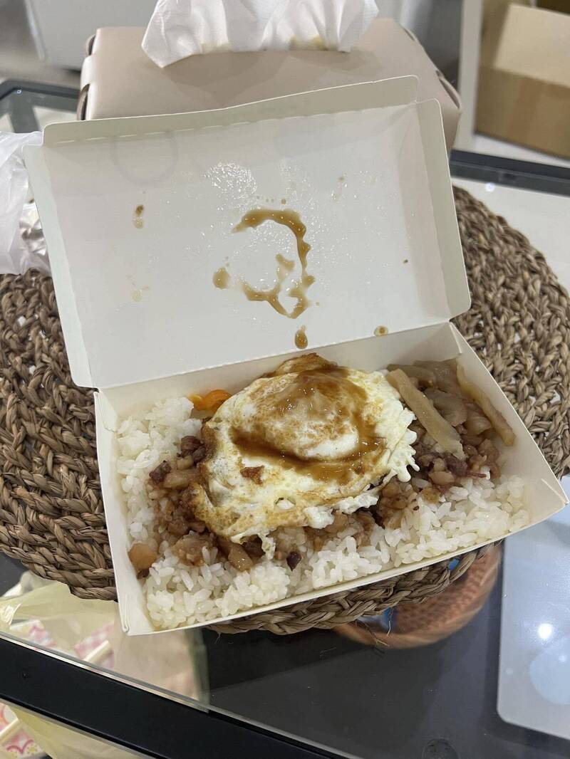 滷肉飯外帶用餐盒+10元惹議！隔壁店家緩頰「飯量有增加」