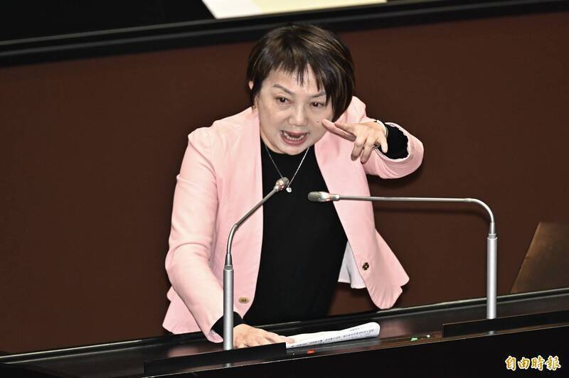 列鄭麗文致詞4大重點 范雲批可恥:向習近平繳「投降書」