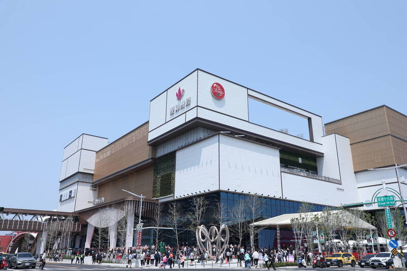 台中漢神洲際開幕爆人潮！ 明、後2天這些路段全管制