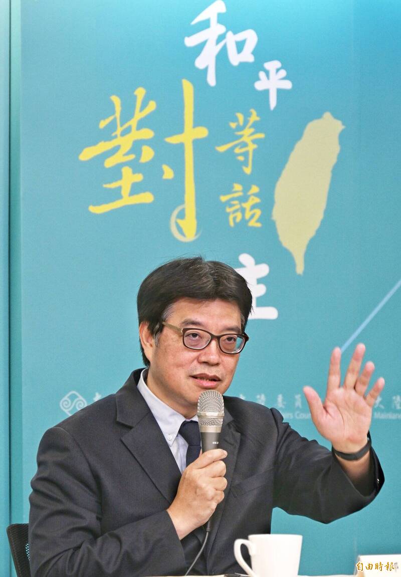 針對「鄭習會」，陸委會10日舉行記者會，陸委會主委邱垂正發表聲明回應。（記者方賓照攝）