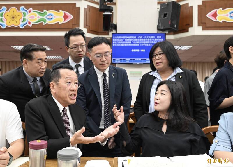 獨家》國防特別預算卡關 中共希望國民黨拖到「川習會」之後